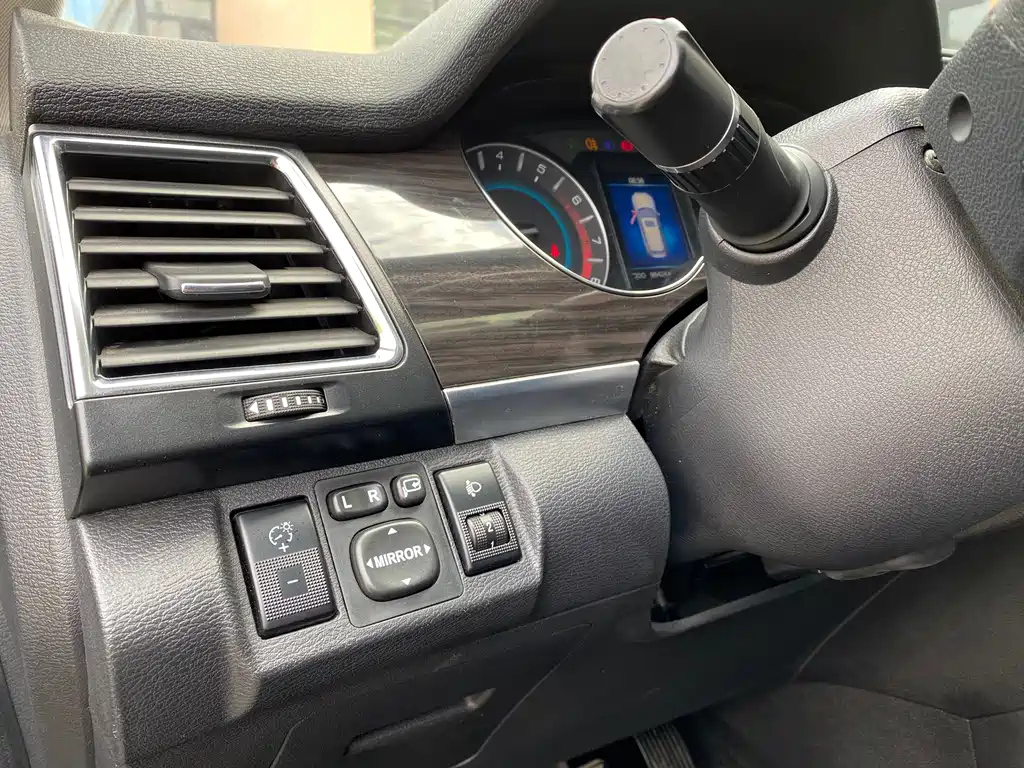 HAVAL H2 2015