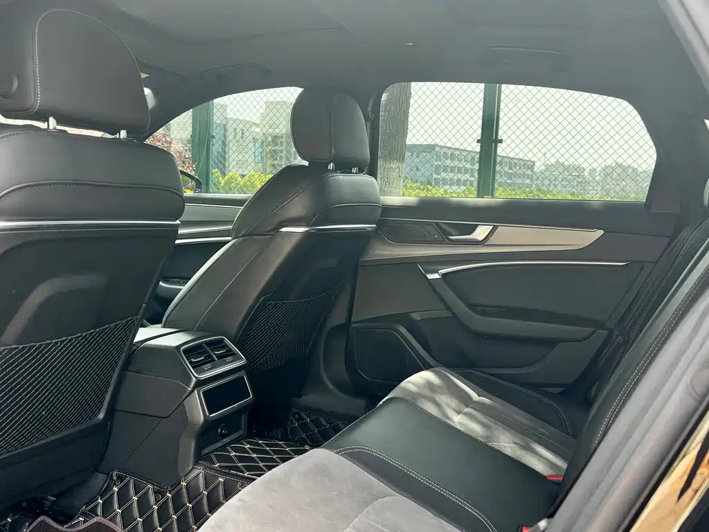 AUDI A6L 2021