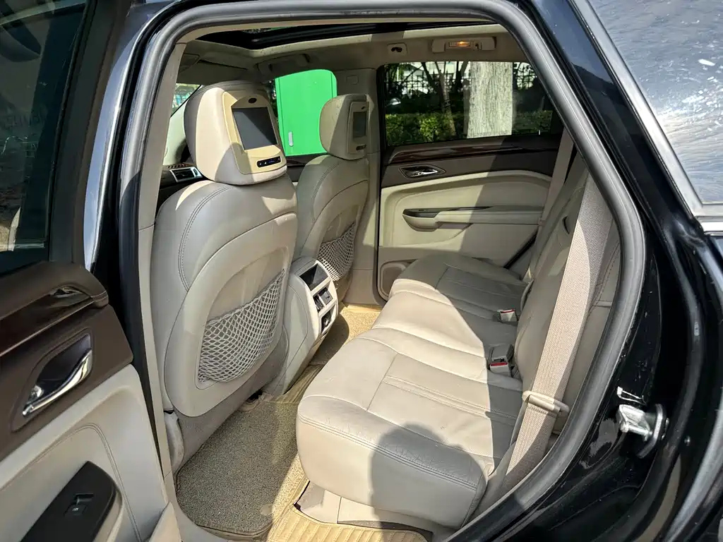 CADILLAC SRX 2012