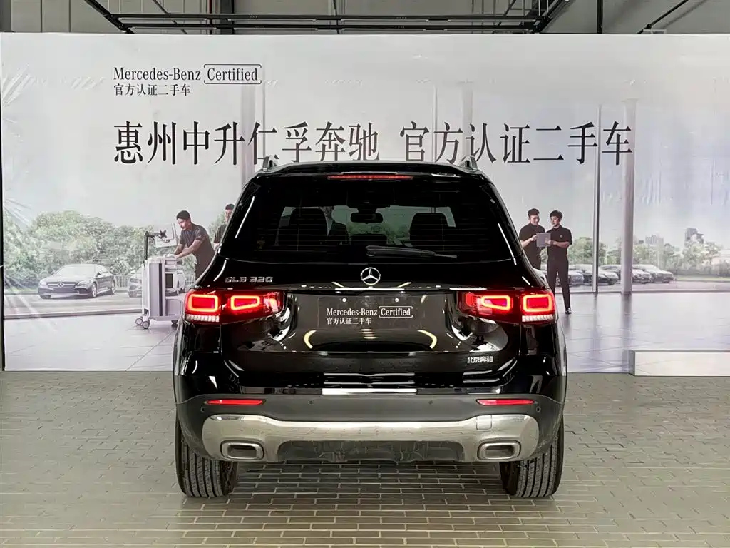 MERCEDES BENZ GLB 2022