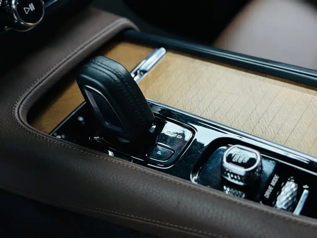 VOLVO S90 2021