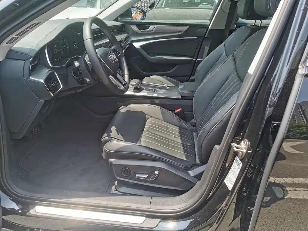 AUDI A6L 2023