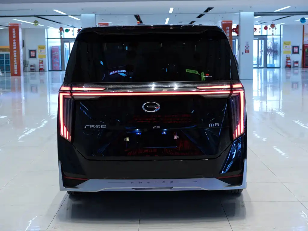 TRUMPCHI M8 2023