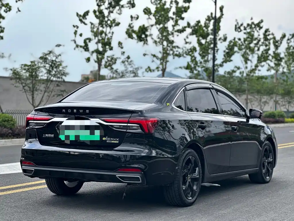 ROEWE I6 MAX 2021