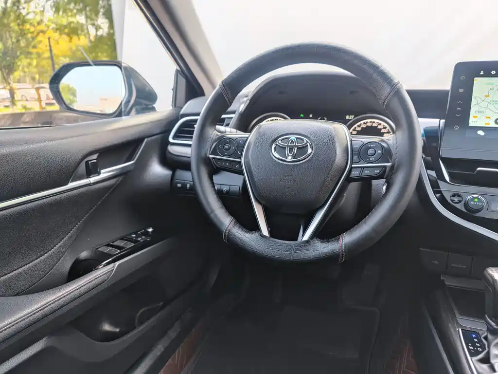TOYOTA CAMRY 2022