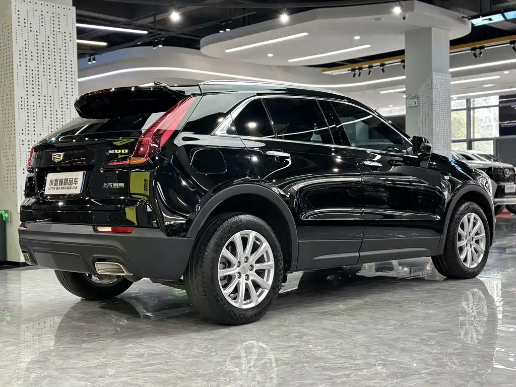 CADILLAC XT4 2022