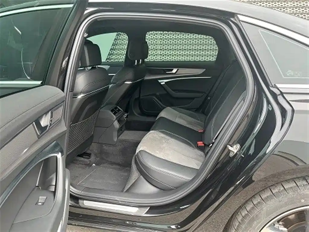 AUDI A6L 2021