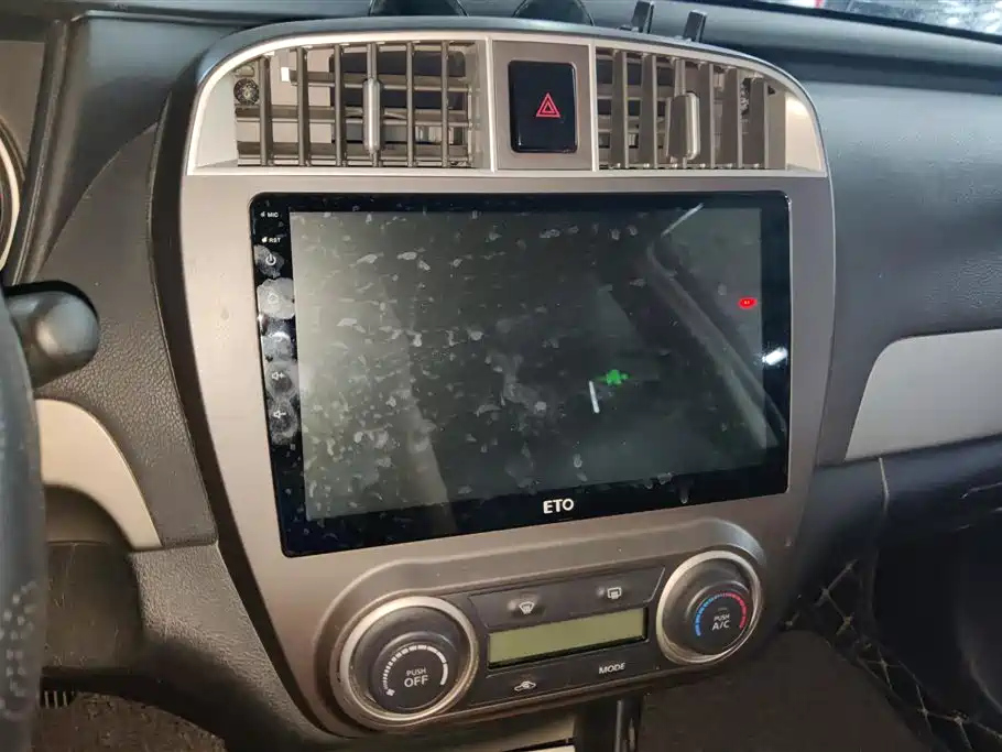 NISSAN SYLPHY 2017