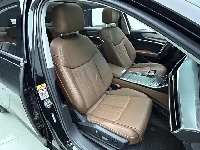 AUDI A6L 2021