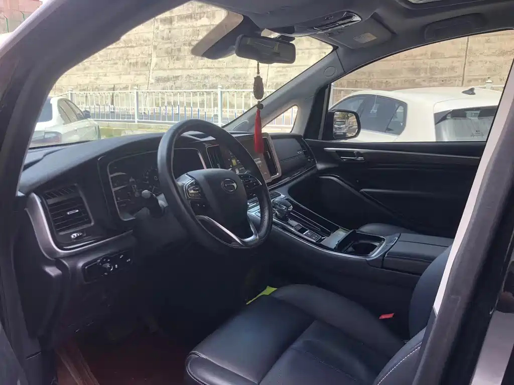 TRUMPCHI M8 2023