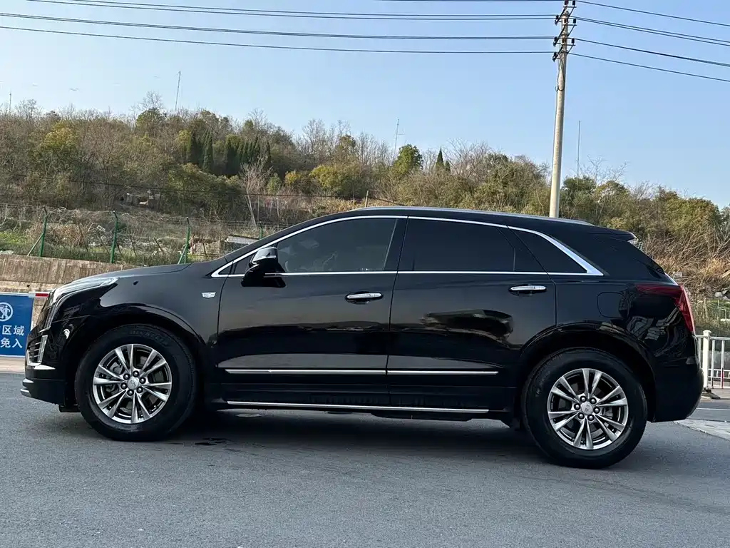 CADILLAC XT5 2020