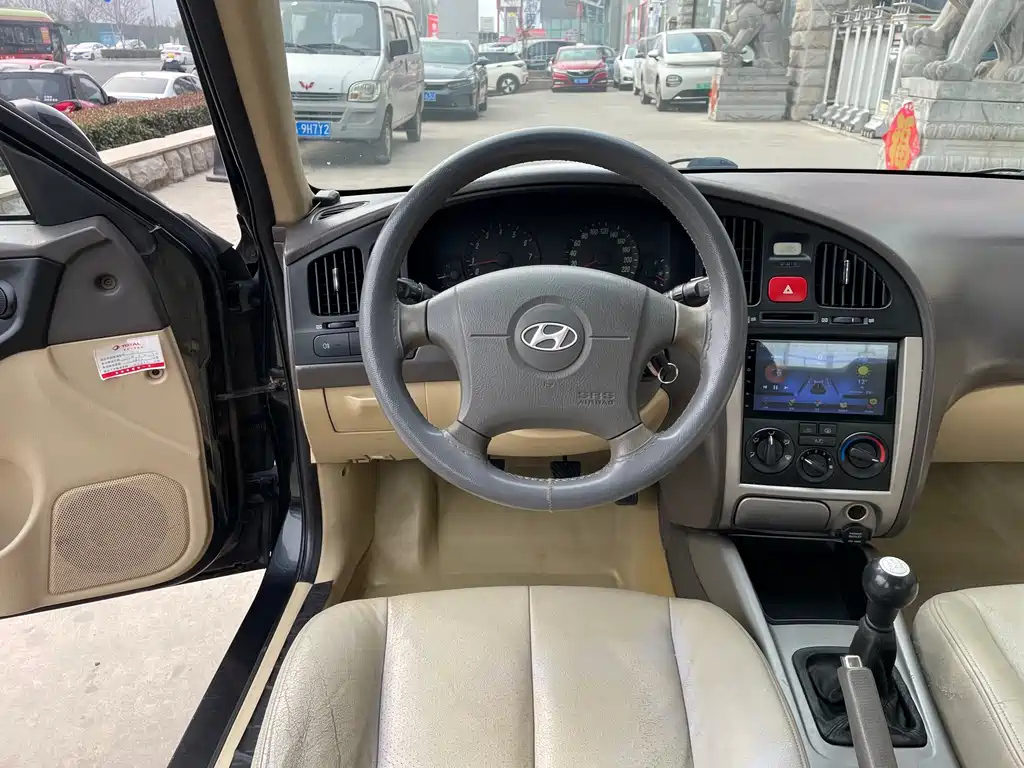 HYUNDAI ELANTRA 2009