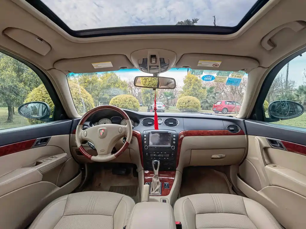 ROEWE 750 2009