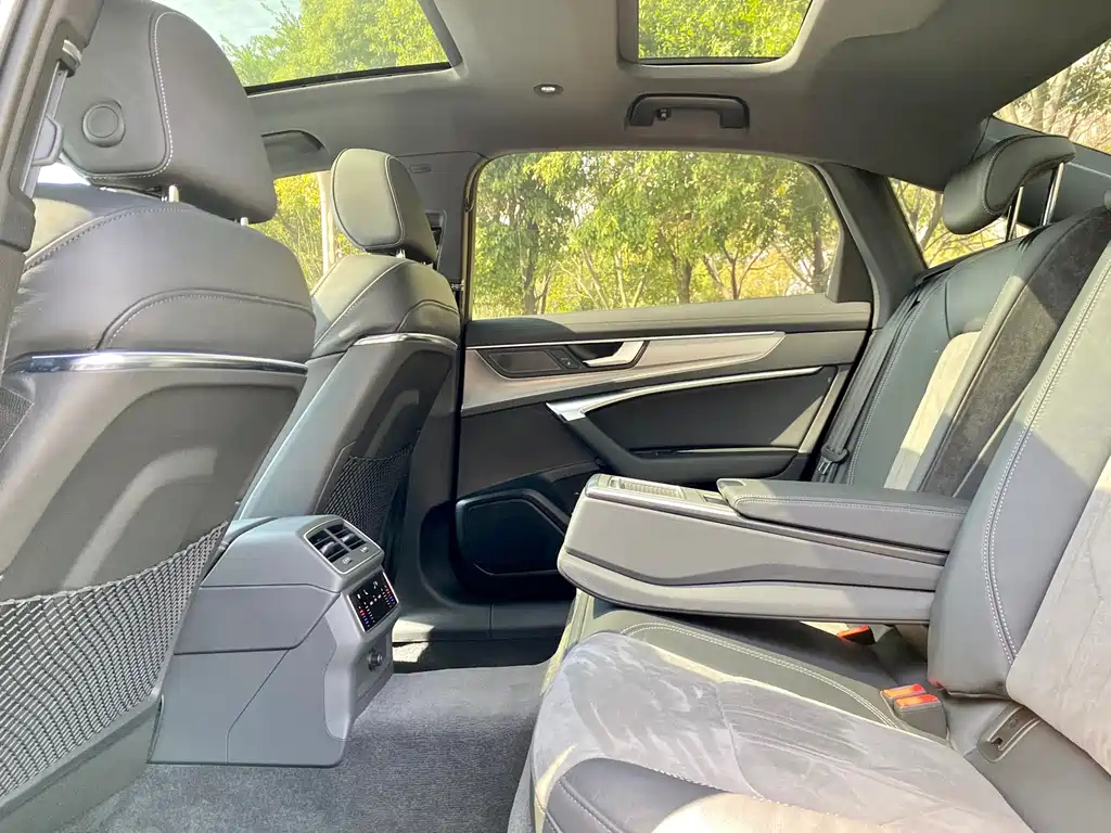 AUDI A6L 2022