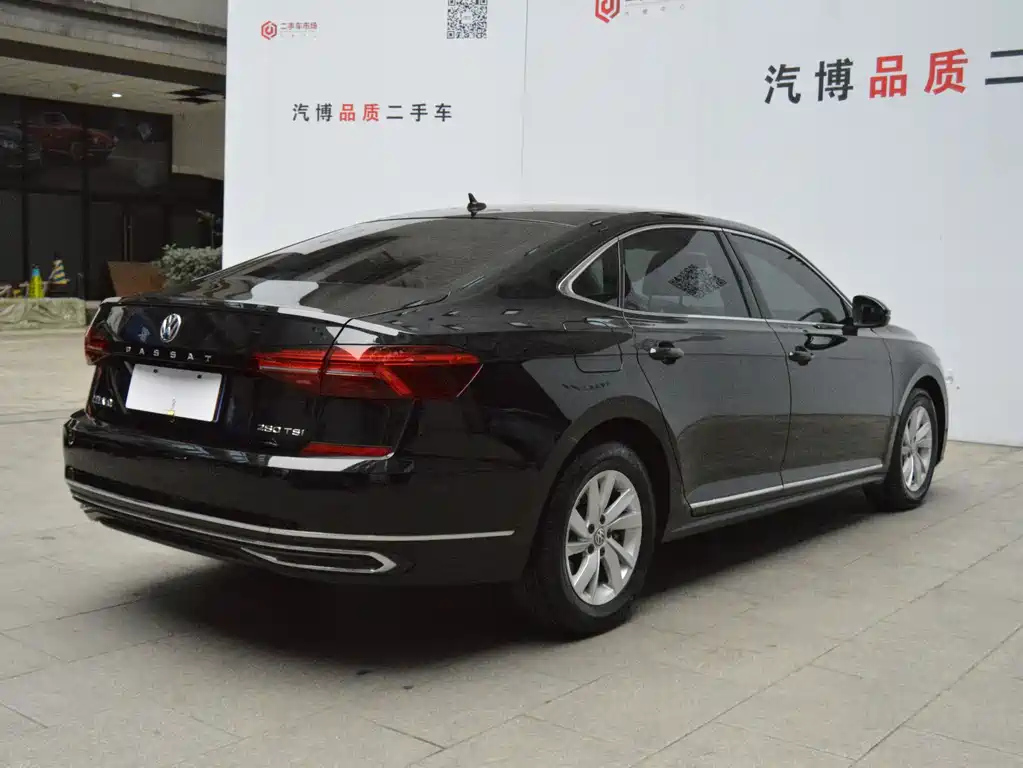 VOLKSWAGEN PASSAT 2020