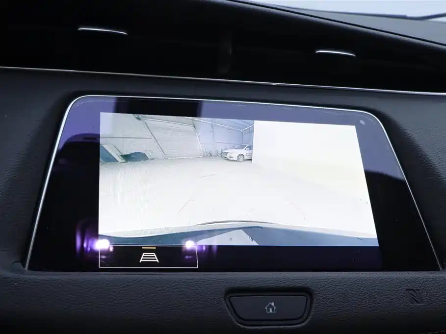 CADILLAC XT4 2021
