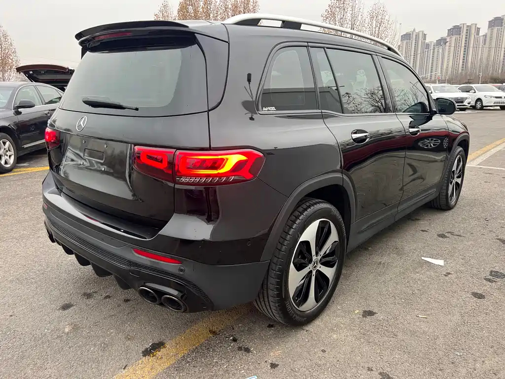 MERCEDES BENZ GLB 2022
