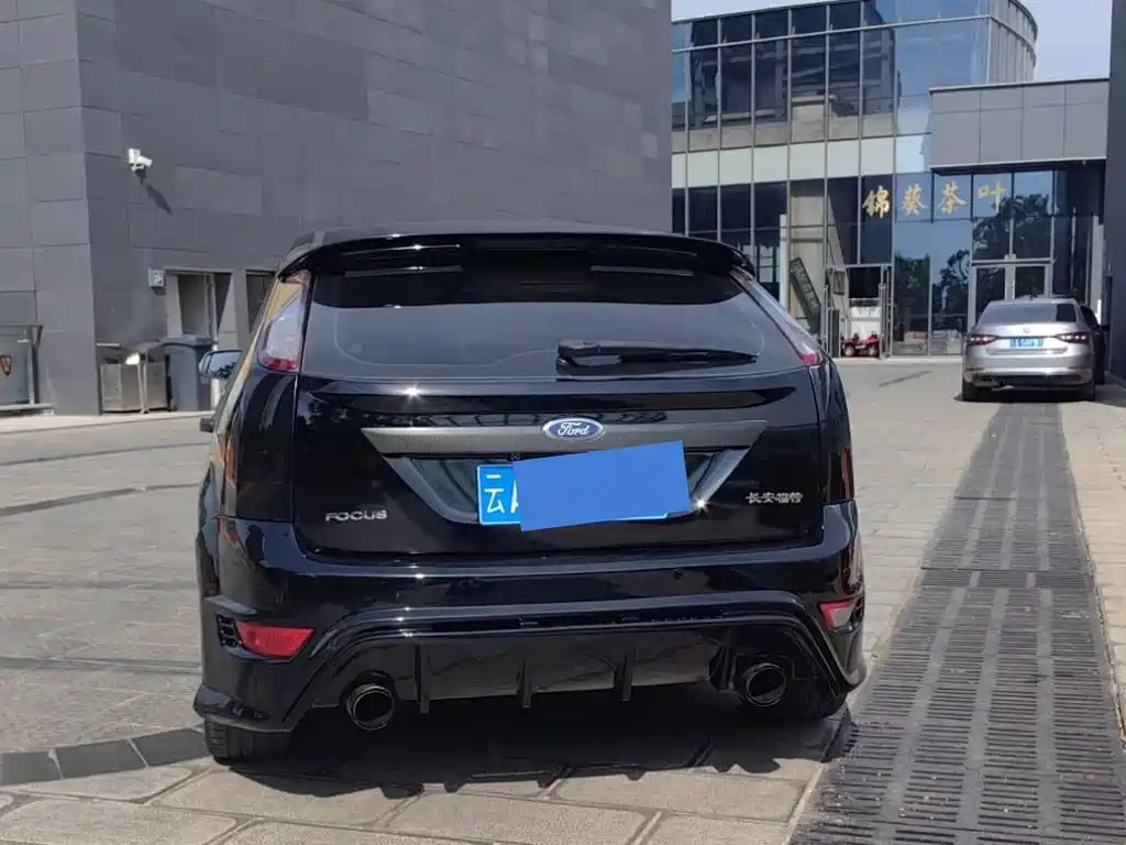 FORD FOCUS 2012