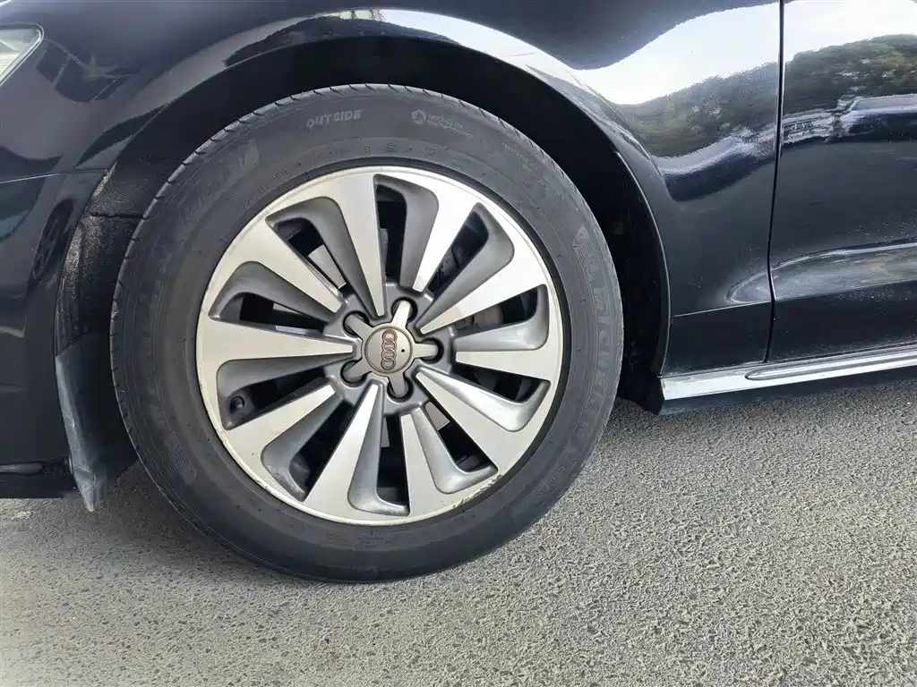 AUDI A6L 2016