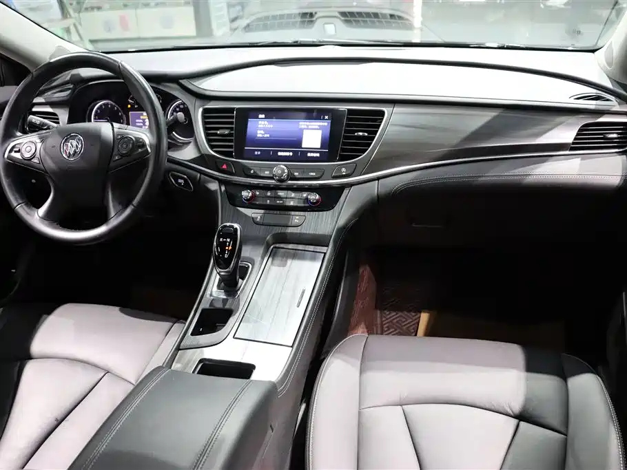 BUICK LACROSSE 2022