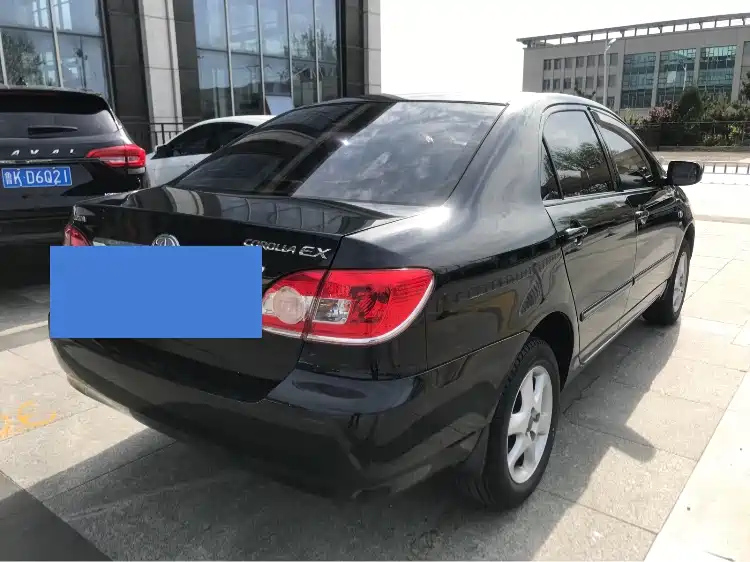 TOYOTA COROLLA 2012