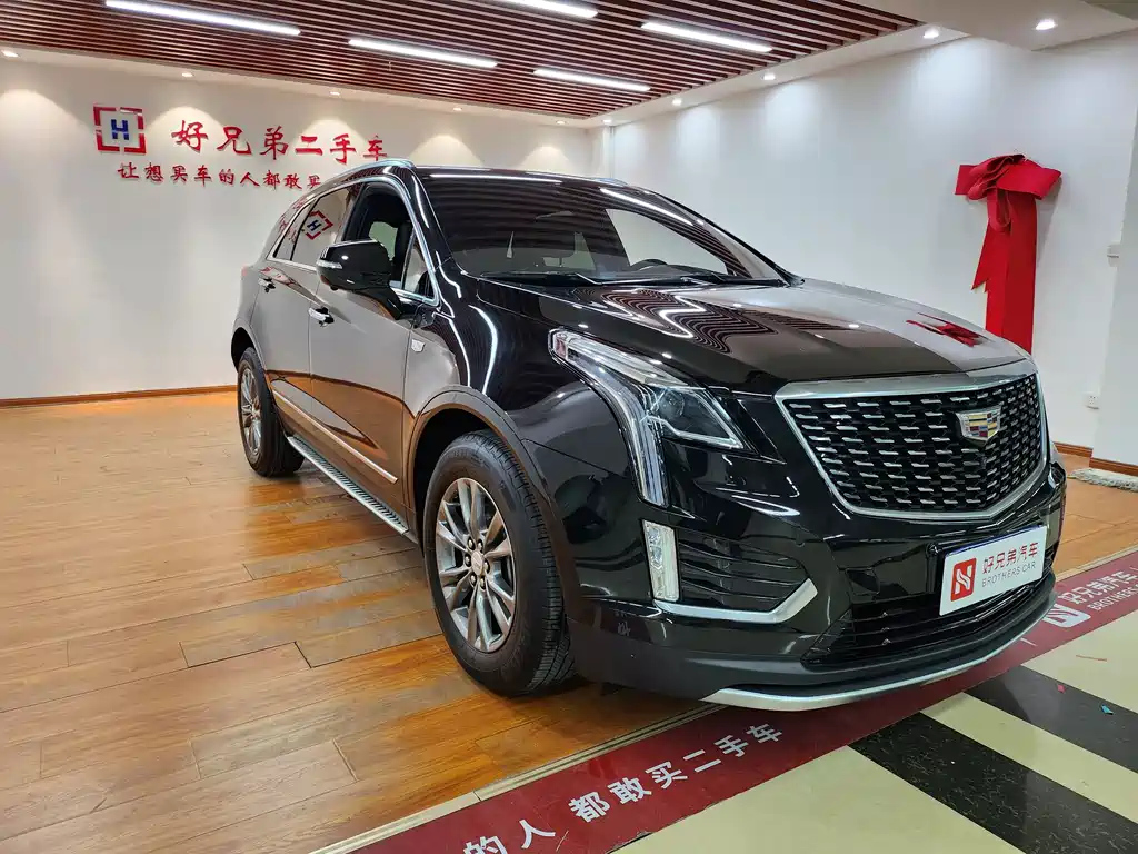 CADILLAC XT5 2020