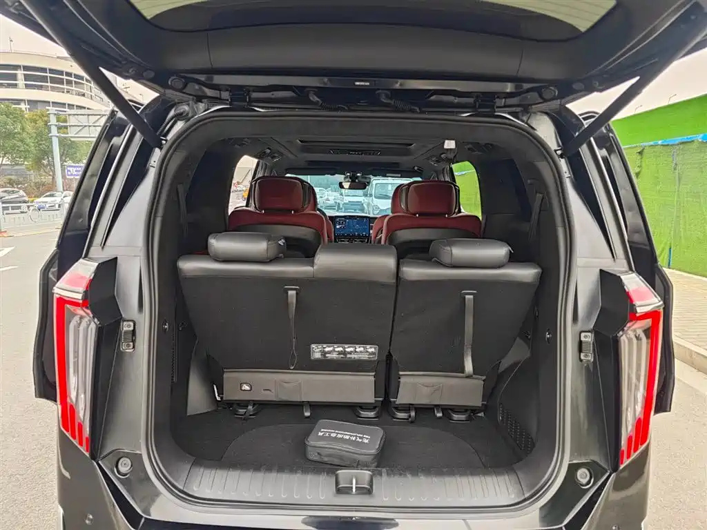 TRUMPCHI M8 2022