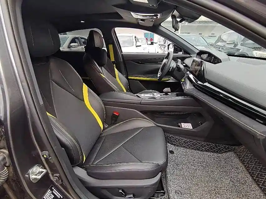 CHANGAN UNI-V 2023