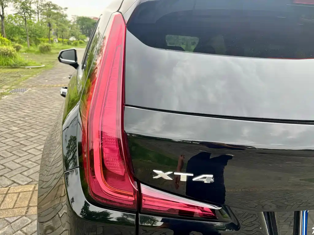 CADILLAC XT4 2020