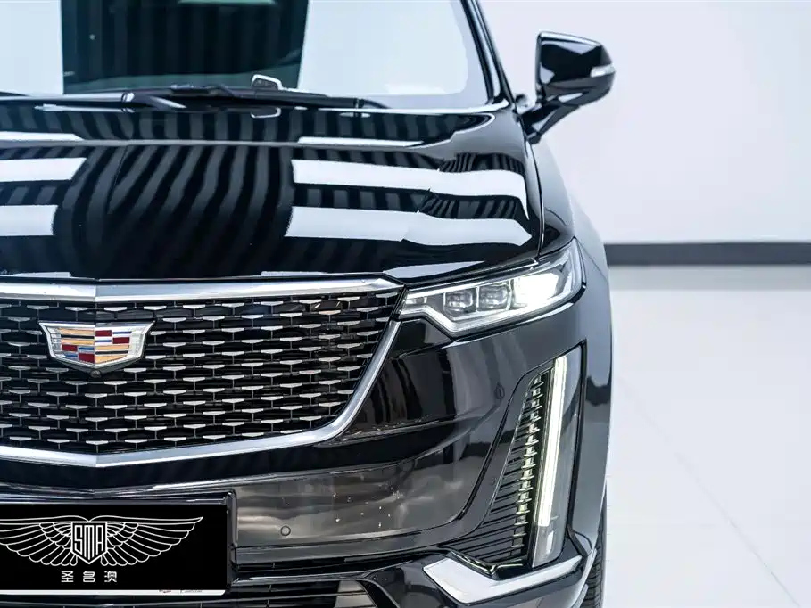 CADILLAC XT6 2021
