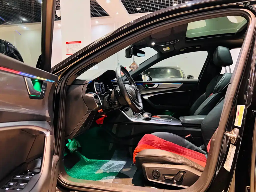AUDI A6L 2020