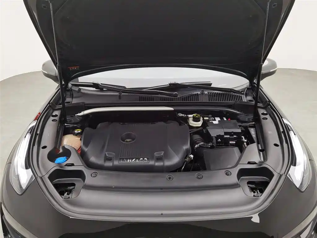 LYNK&CO 02 HATCHBACK 2022