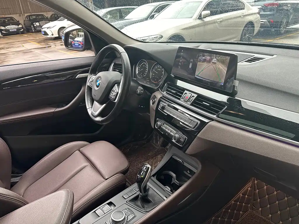 BMW X1 2021