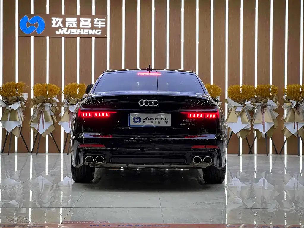 AUDI A6L 2021