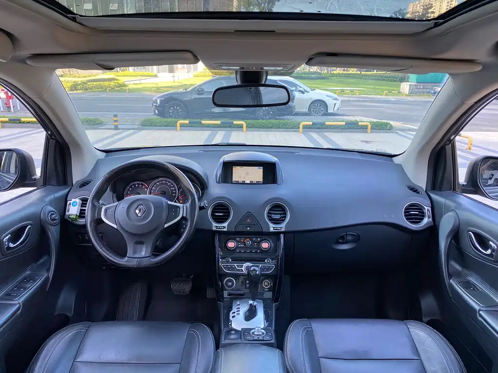 RENAULT KOLEOS IMPORT 2012