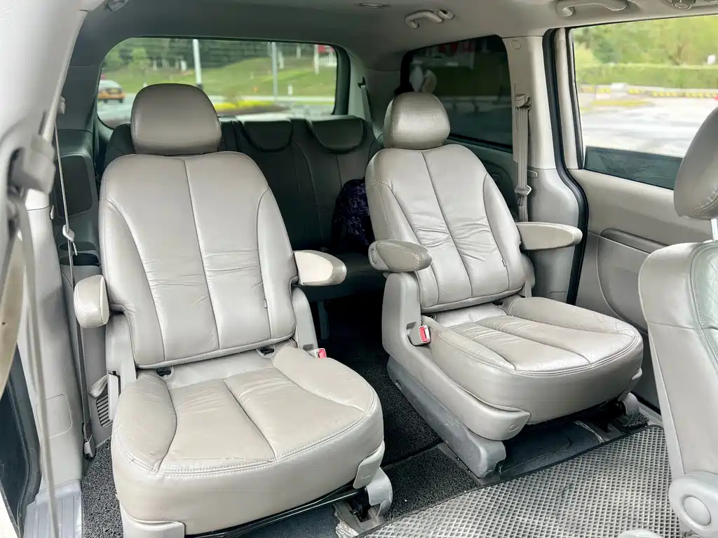 KIA VQ 2015
