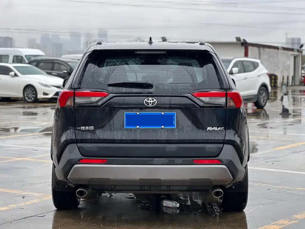 TOYOTA RAV4 RONGFANG 2022