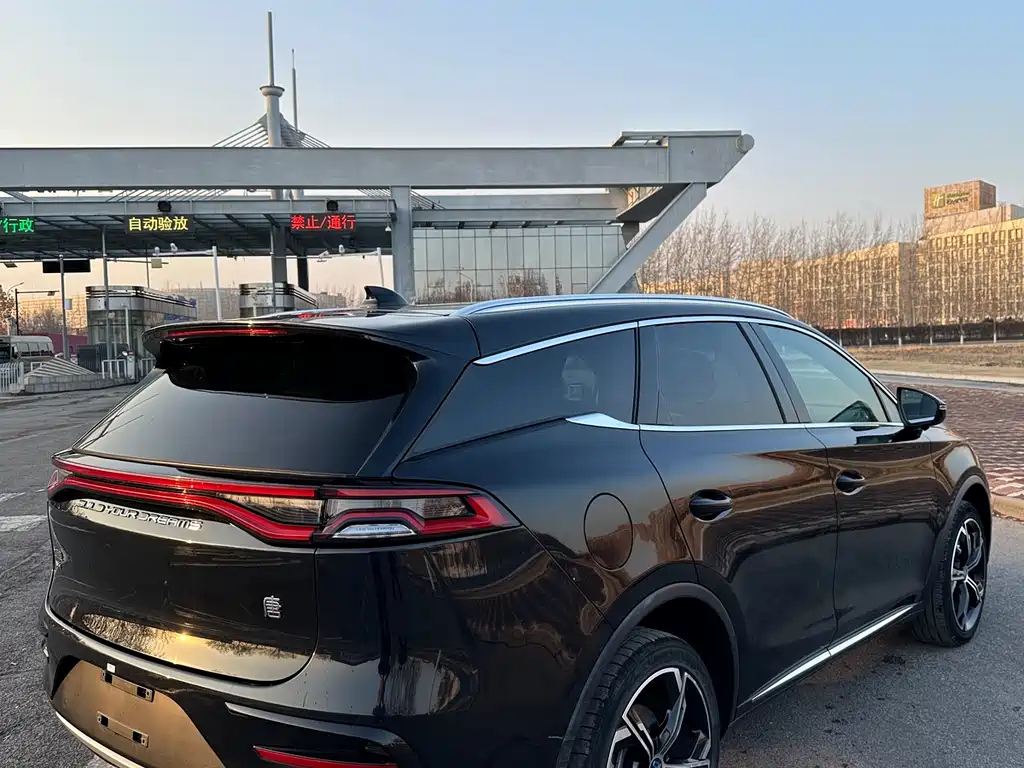 BYD TANG NEW ENERGY 2022