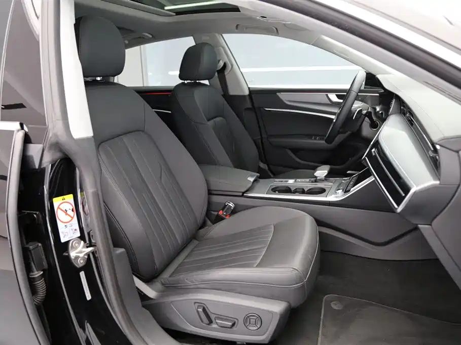 AUDI A7 2021