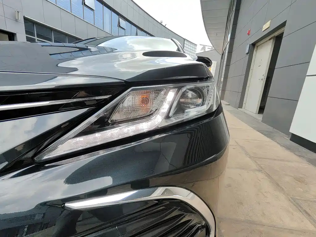 TOYOTA CAMRY 2022