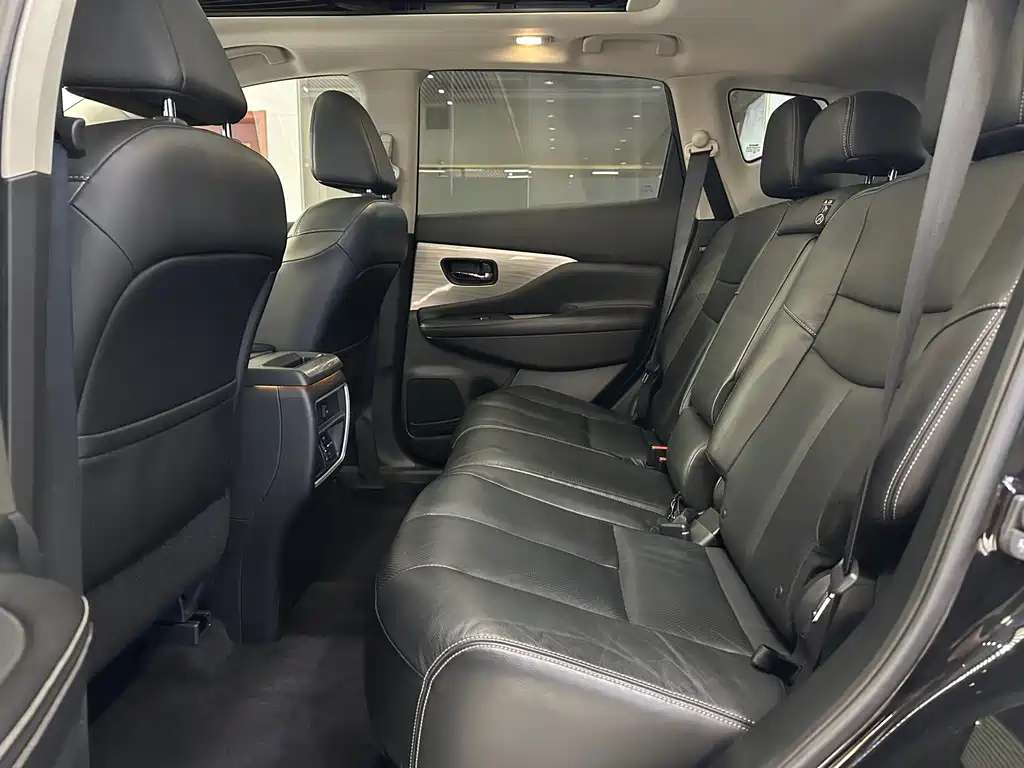 NISSAN MURANO 2016