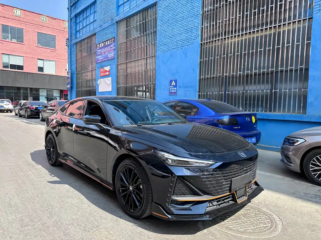 CHANGAN UNI-V 2022