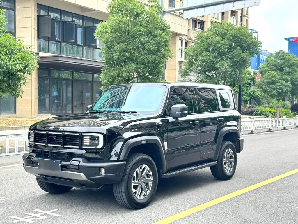 BAIC BJ40 2024