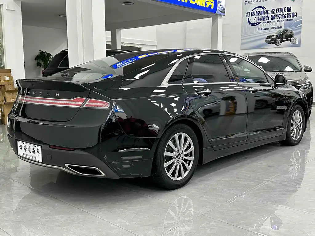 LINCOLN MKZ 2019