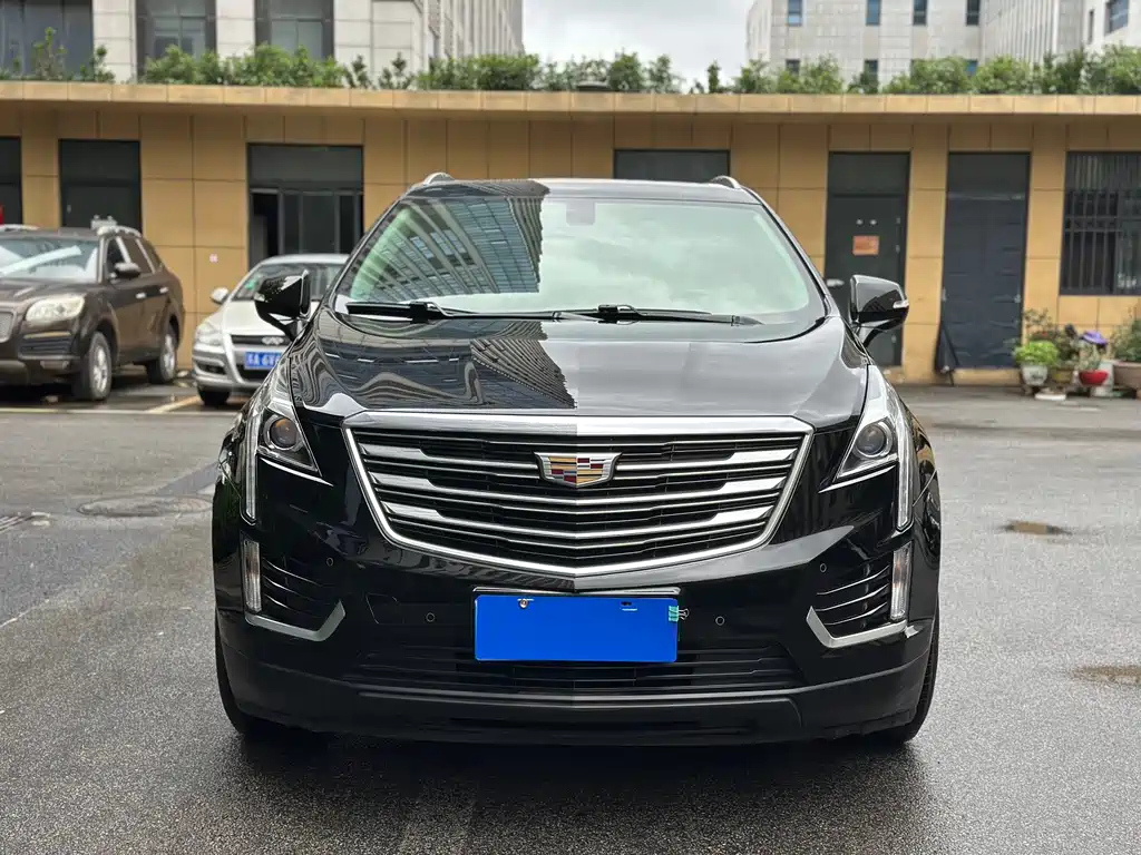 CADILLAC XT5 2018