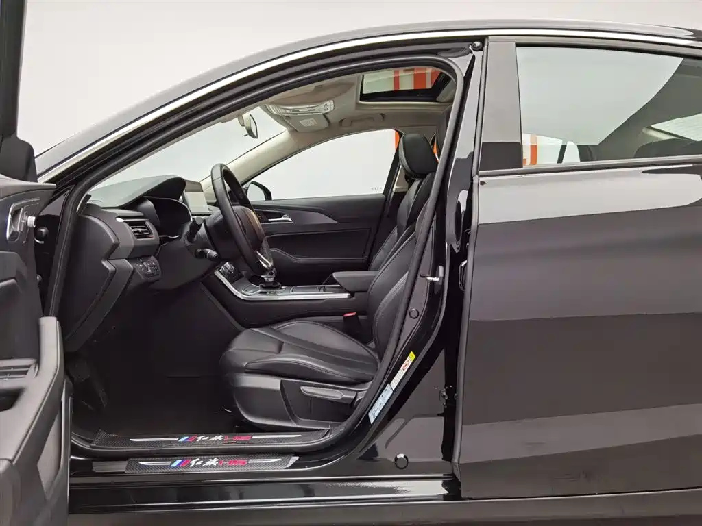 HONGQI H5 2023
