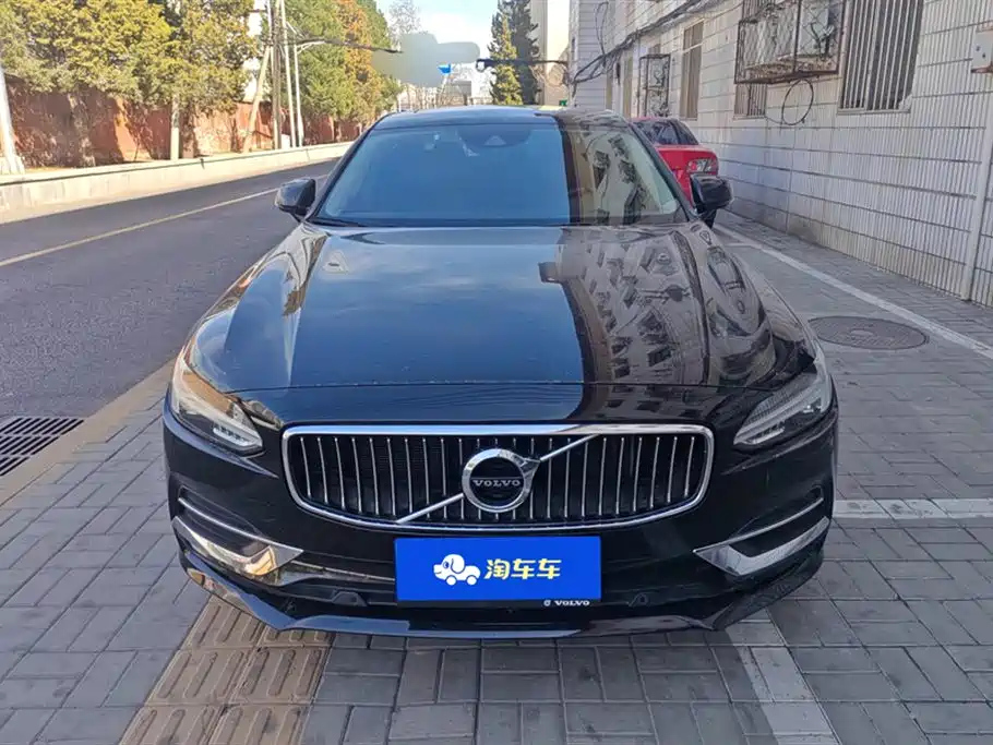 VOLVO S90 2020