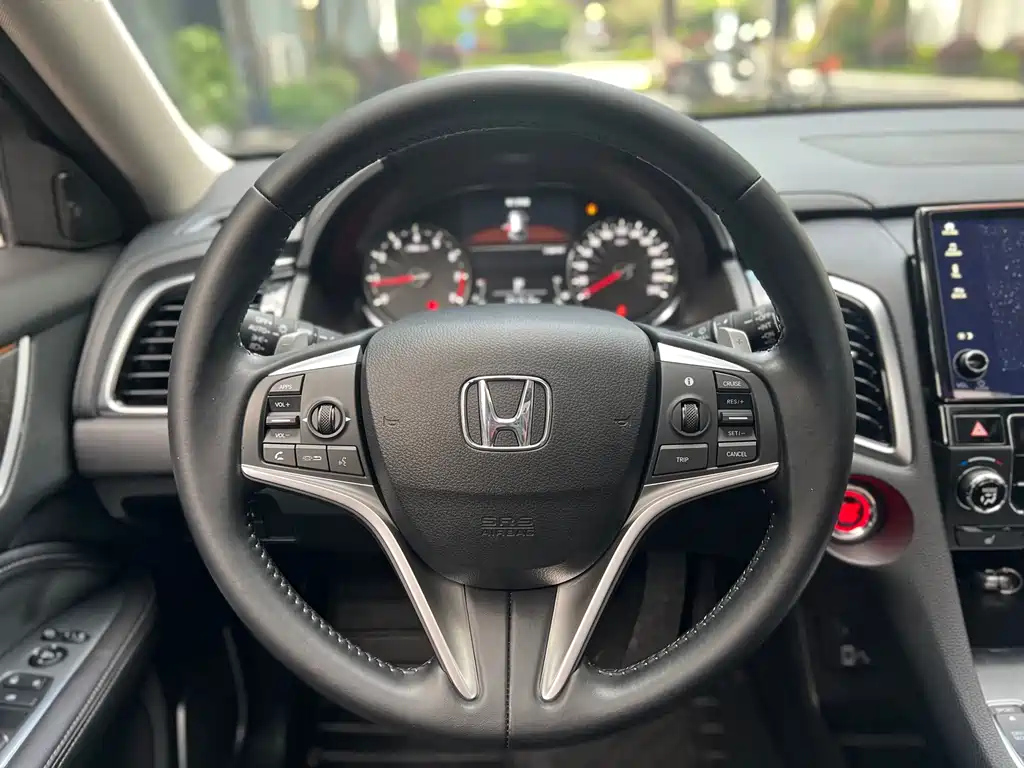 HONDA AVANCIER 2021