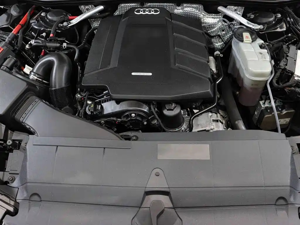 AUDI A6L 2020