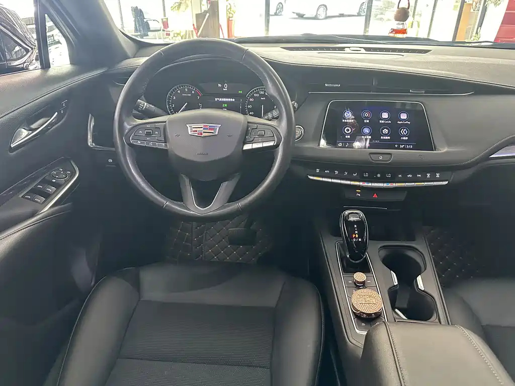 CADILLAC XT4 2021